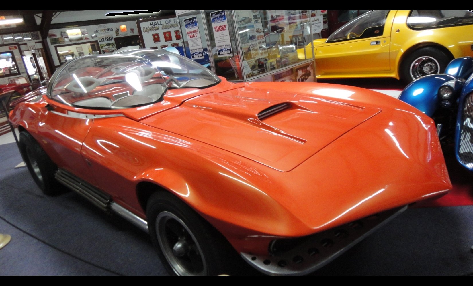 Corvette Generations/C3/C3 Orange Bubble top.jpg